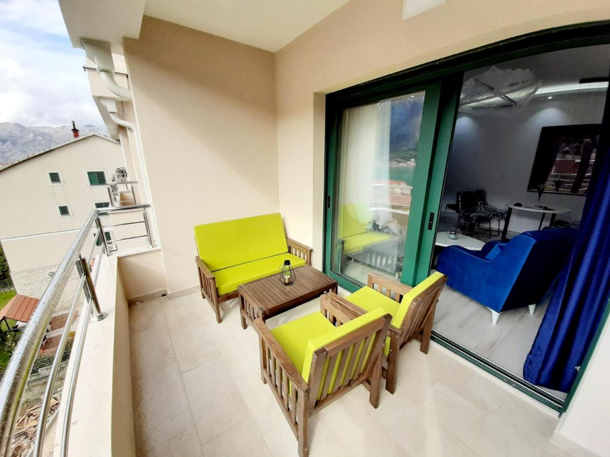 Maritimo Di Cattaro****Lux Apartment With Garage Ngoại thất bức ảnh