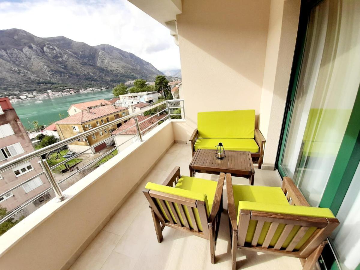 Maritimo Di Cattaro****Lux Apartment With Garage Ngoại thất bức ảnh