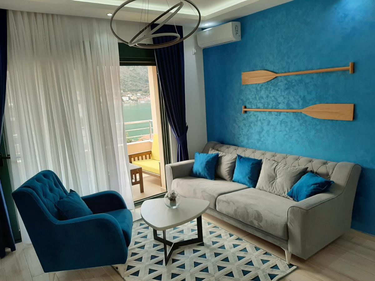 Maritimo Di Cattaro****Lux Apartment With Garage Ngoại thất bức ảnh
