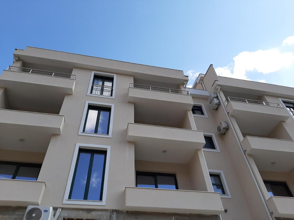 Maritimo Di Cattaro****Lux Apartment With Garage Ngoại thất bức ảnh